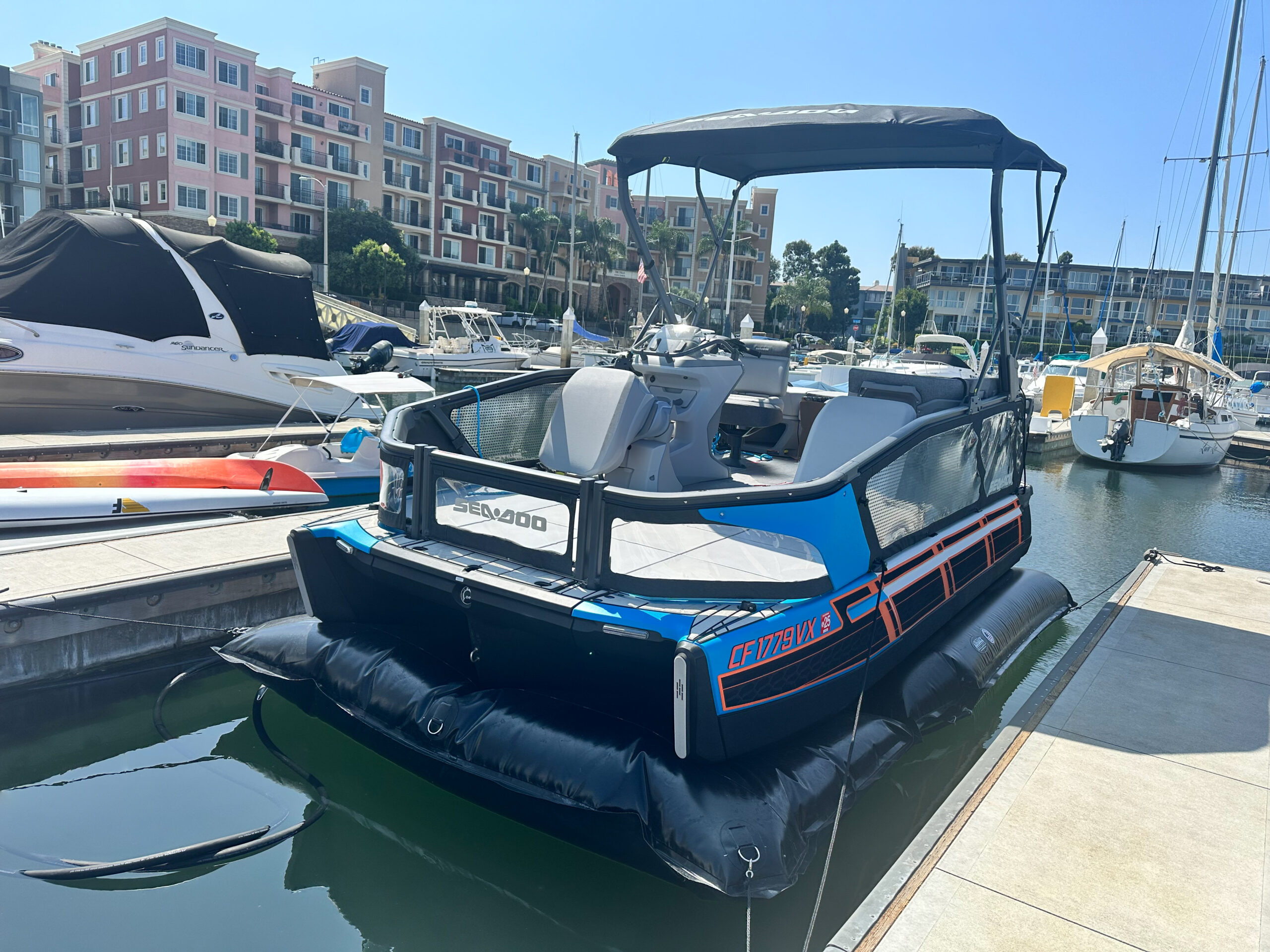 Air-Dock boat lift, pontoon boat, pontoon boat on Air-Dock, pontoon boat on boat lift, pontoon boat lift, Seadoo Boat lift, Seadoo switch